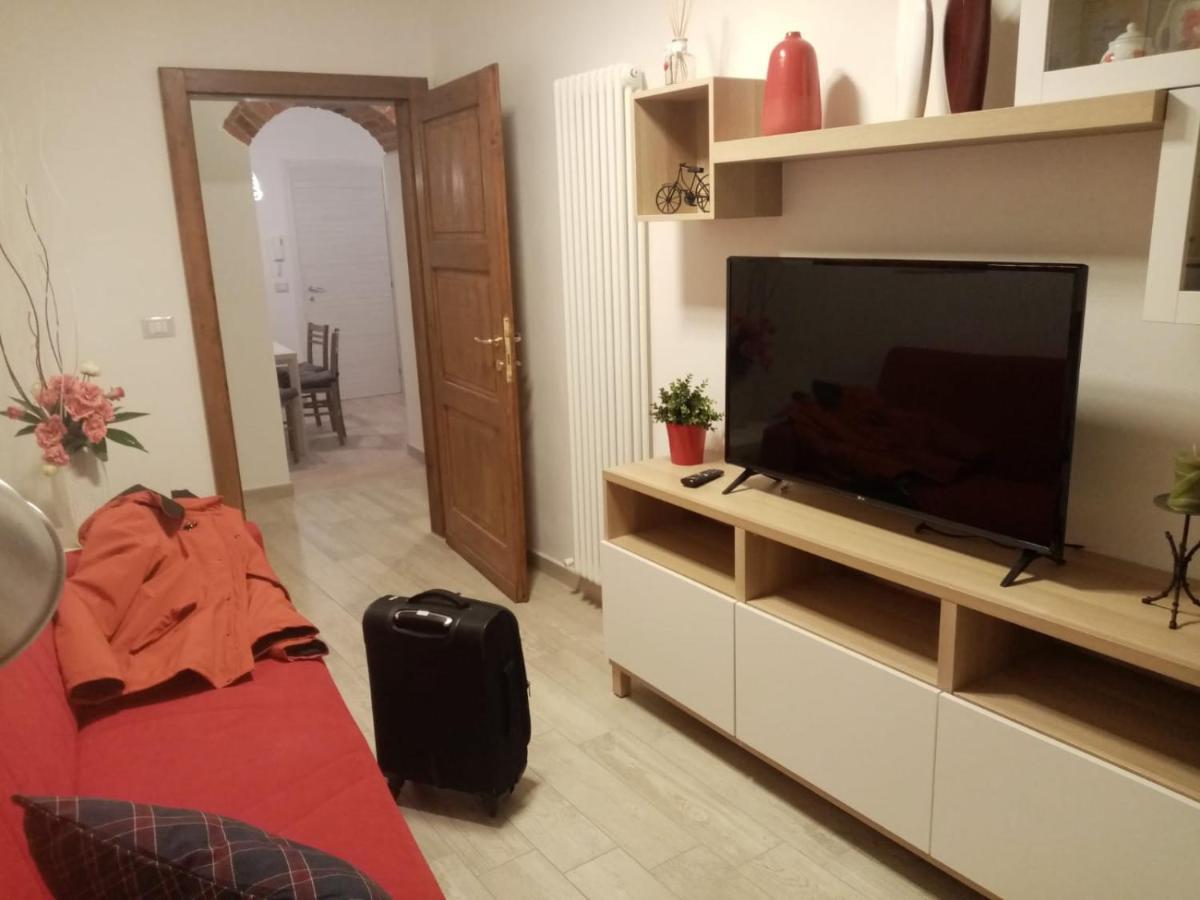 Le Logge Casa Vacanze Montepescali 外观 照片