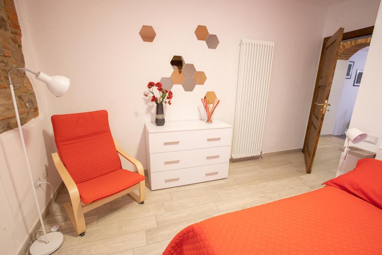 Le Logge Casa Vacanze Montepescali 外观 照片