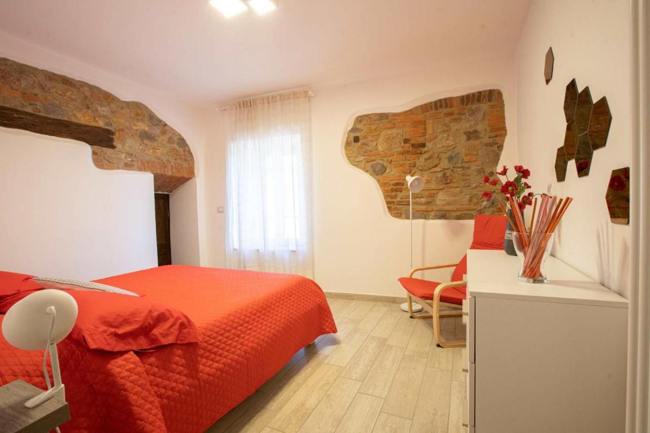 Le Logge Casa Vacanze Montepescali 外观 照片