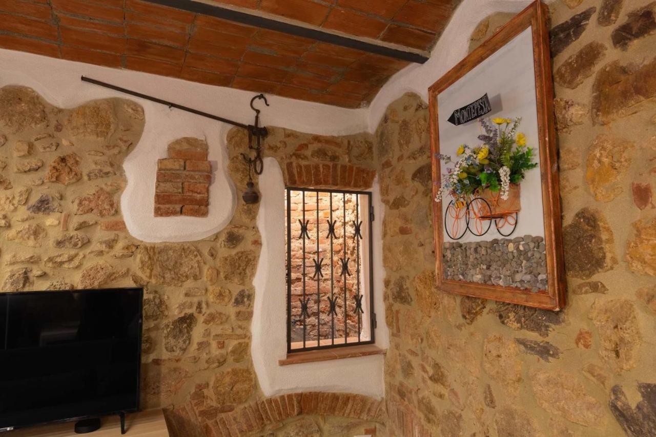 Le Logge Casa Vacanze Montepescali 外观 照片